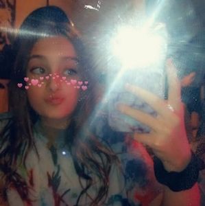 Meet your Posher, Olive